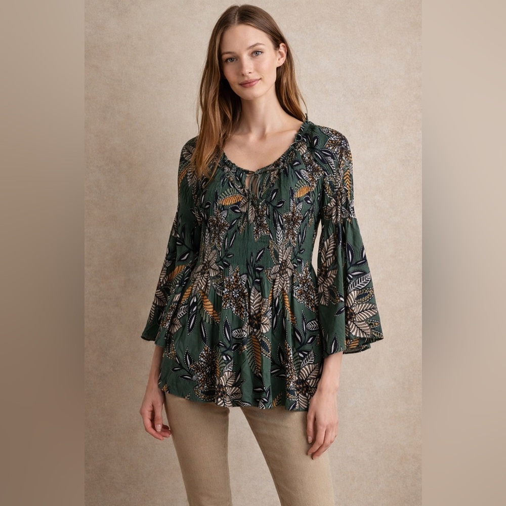 Elle | Green Floral Bell Sleeve Blouse | Size S